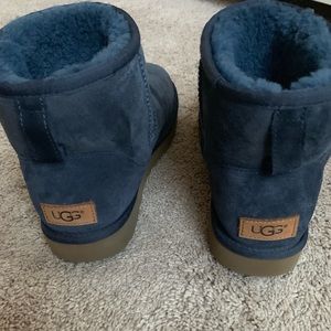 Navy blue uggs